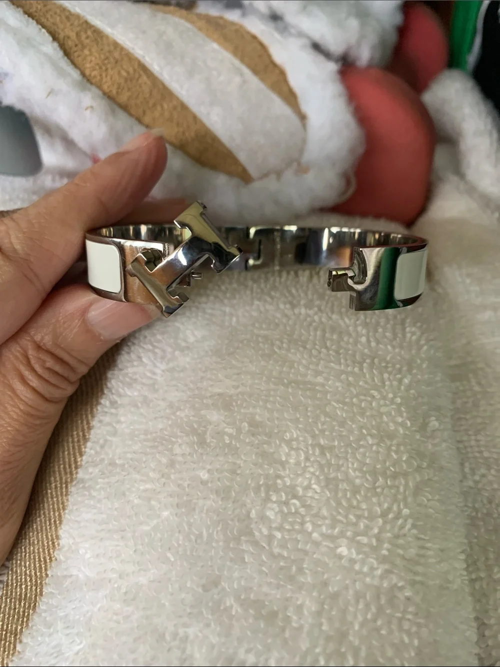 White Enamel H Clic Bracelet with Silver Hardware